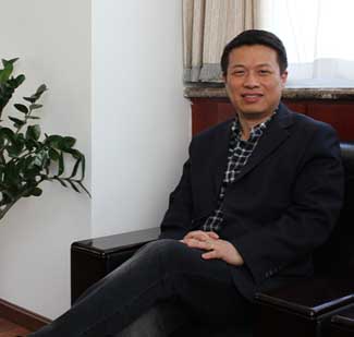 何老师